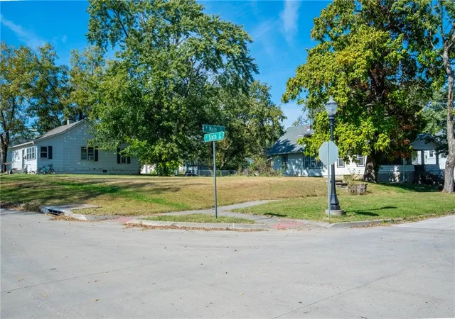 Photo 2 of Land for sale at 601 N Main St, Cameron, MO 64429 | MLS# 2647284 | Listing updated on 2026-10-15