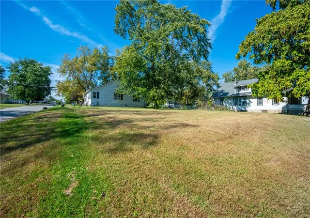 Photo 4 of Land for sale at 601 N Main St, Cameron, MO 64429 | MLS# 2647284 | Listing updated on 2026-10-15