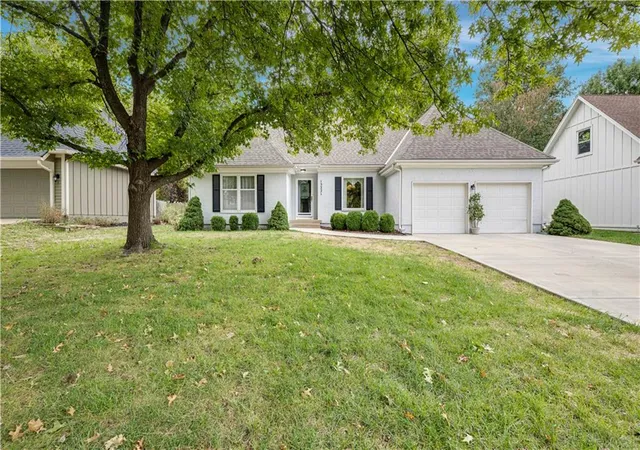 Photo 2 of Single family home for sale at 15221 W 84th Terrace, Lenexa, KS 66219 | MLS# 2647292 | Listing updated on 2026-10-22