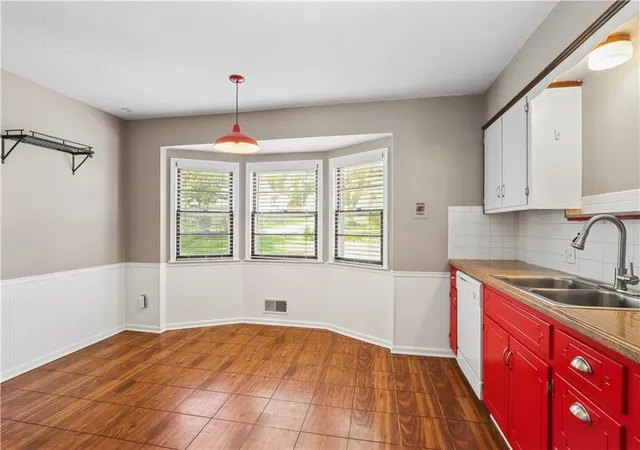 Photo 3 of Single family home for sale at 9532 Benson St, Overland Park, KS 66212 | MLS# 2647317 | Listing updated on 2026-10-18