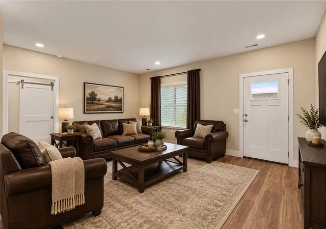 Photo 4 of Single family home for sale at 915 5th Street Ter, Osawatomie, KS 66064 | MLS# 2647322 | Listing updated on 2026-10-20