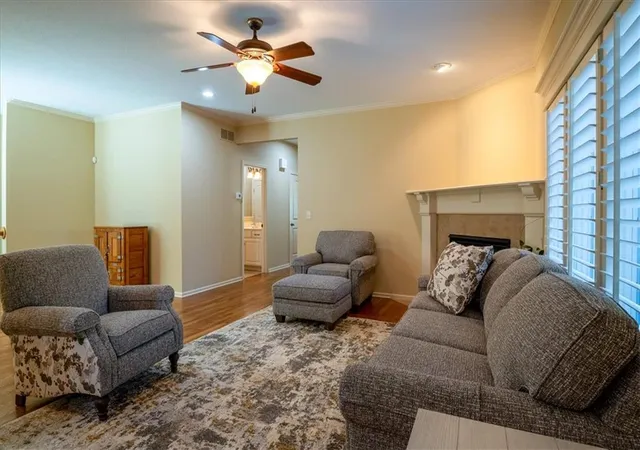 Photo 4 of House for sale at 7880 W 157th Terrace, Overland Park, KS 66223 | MLS# 2647332 | Listing updated on 2026-10-18