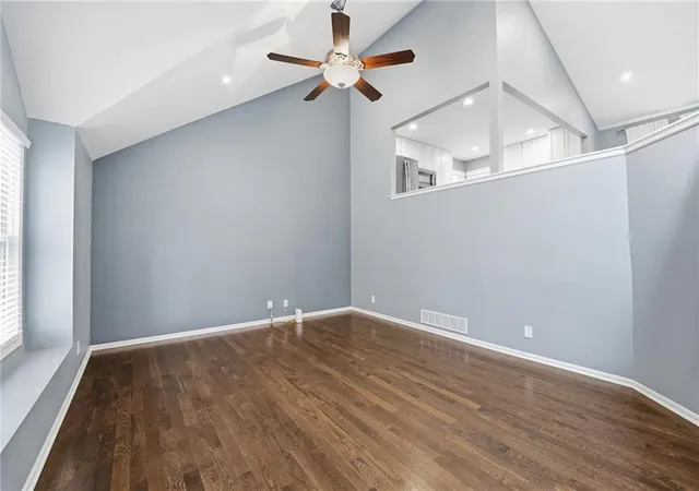Photo 4 of Sale Pending at 15762 Horton St, Overland Park, KS 66223 | MLS# 2647335 | Listing updated on 2026-10-19