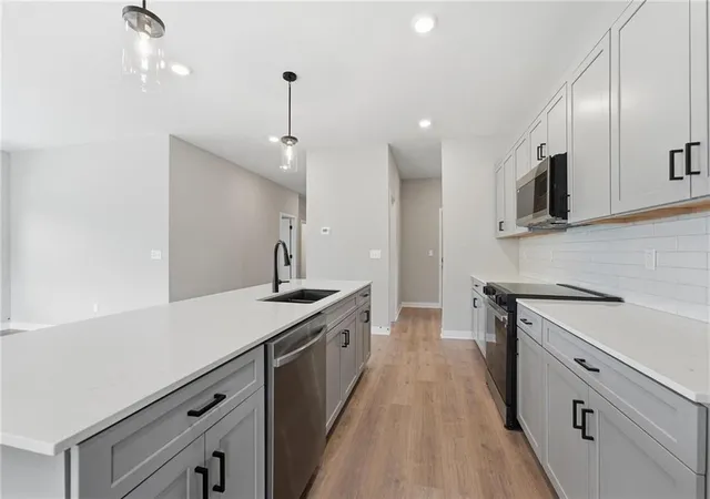 Photo 4 of Single family home for sale at 1600 SW 10th Terrace, Oak Grove, MO 64075 | MLS# 2647343 | Listing updated on 2026-10-16