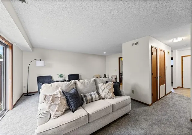 Photo 3 of Townhouse for sale at 1104 Jeff Cir, Paola, KS 66071 | MLS# 2647348 | Listing updated on 2026-10-16