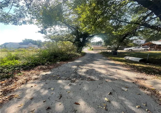 Photo 3 of Land for sale at 1645 Bristol Ave, Kansas City, MO 64126 | MLS# 2647355 | Listing updated on 2026-10-16