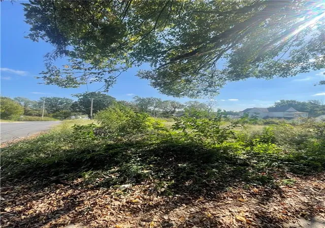 Photo 4 of Land for sale at 1645 Bristol Ave, Kansas City, MO 64126 | MLS# 2647355 | Listing updated on 2026-10-16