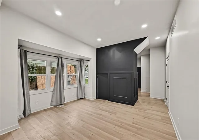 Photo 4 of Single family home for sale at 1511 N 28th Street, Kansas City, KS 66102 | MLS# 2647359 | Listing updated on 2026-10-16