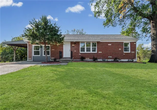 Photo 1 of Single family home for sale at 4311 Yecker Ave, Kansas City, KS 66104 | MLS# 2647361 | Listing updated on 2026-10-16