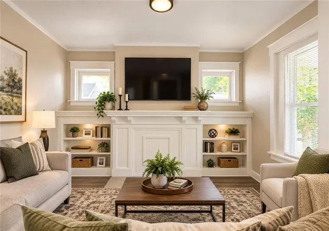 Photo 1 of Single family home for sale at 3238 Wabash Ave, Kansas City, MO 64109 | MLS# 2647365 | Listing updated on 2026-10-22