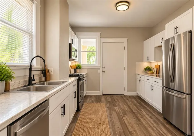 Photo 3 of Single family home for sale at 3238 Wabash Ave, Kansas City, MO 64109 | MLS# 2647365 | Listing updated on 2026-10-22