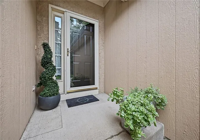 Photo 2 of Sale Pending at 7313 Mccoy St, Shawnee, KS 66227 | MLS# 2647367 | Listing updated on 2026-10-19