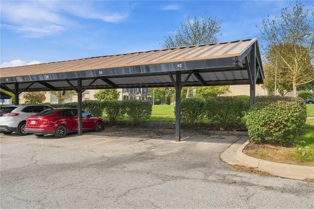 Listing Photo 18 - Condo for sale in 5610 NE 80th Ter located at 5610 NE 80th Ter, Kansas, MO 64119 - Unit #2B
