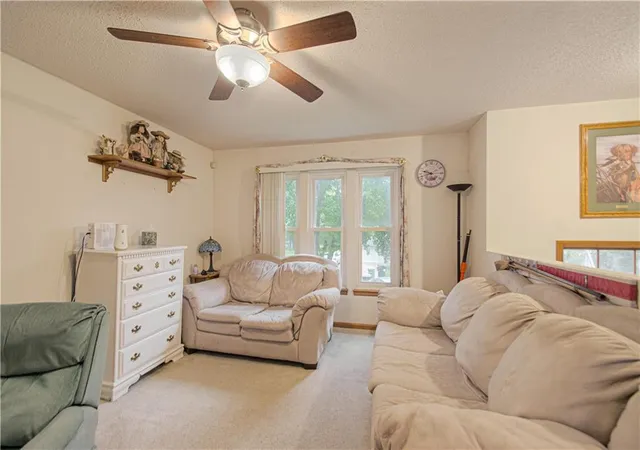 Photo 4 of Single family home for sale at 612 E 3rd Street, Edgerton, KS 66021 | MLS# 2647391 | Listing updated on 2026-10-22