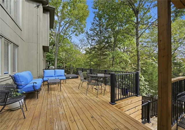 Photo 4 of Single family home for sale at 26263 W 111th Terrace, Olathe, KS 66061 | MLS# 2647398 | Listing updated on 2026-10-23