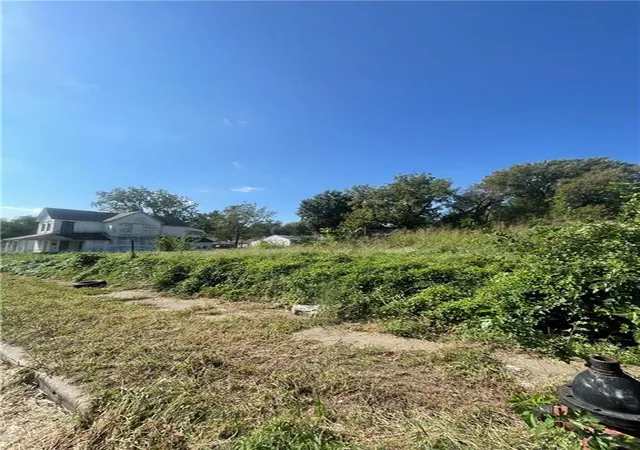 Photo 3 of Land for sale at 1647 Bristol Ave, Kansas City, MO 64126 | MLS# 2647417 | Listing updated on 2026-10-16