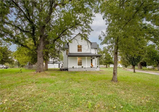 Photo 1 of Single family home for sale at 24050 W 55th Street, Shawnee, KS 66226 | MLS# 2647420 | Listing updated on 2026-10-22