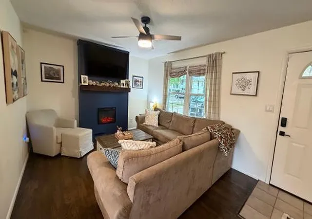 Photo 2 of Single family home for sale at 9410 Palmer Ave, Kansas City, MO 64138 | MLS# 2647424 | Listing updated on 2026-10-19