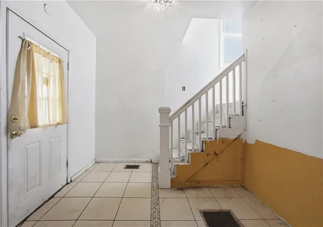Photo 4 of Single family home for sale at 2316 Early St, Kansas City, KS 66103 | MLS# 2647440 | Listing updated on 2026-10-23