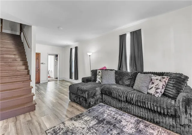 Photo 2 of Single family home for sale at 804 Mason Ave, Saint Joseph, MO 64504 | MLS# 2647463 | Listing updated on 2026-10-16