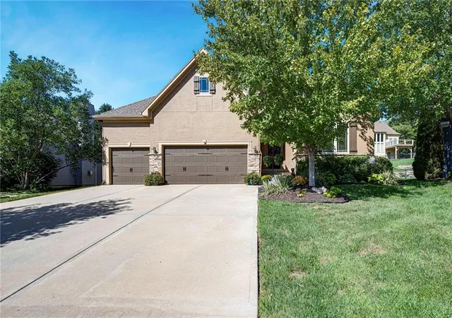 Single family home for sale at 12714 W 49th Terrace, Shawnee, KS 66216 | MLS# 2647467