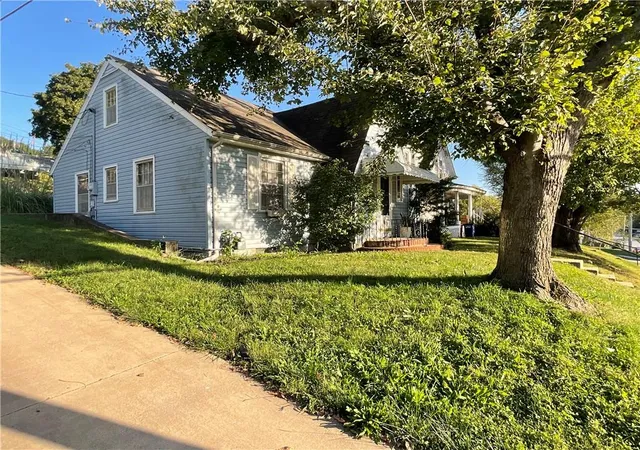 Photo 2 of Single family home for sale at 709 2nd Street, Platte City, MO 64079 | MLS# 2647477 | Listing updated on 2026-10-20
