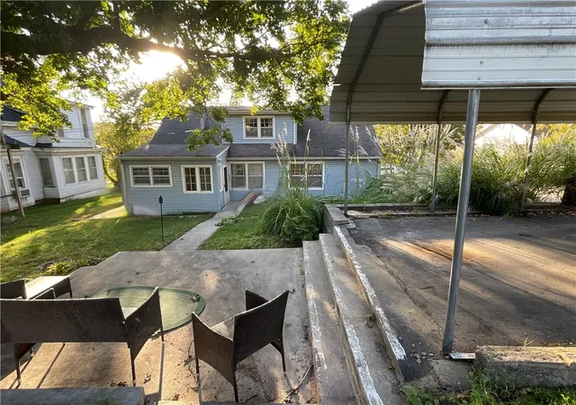 Photo 3 of Single family home for sale at 709 2nd Street, Platte City, MO 64079 | MLS# 2647477 | Listing updated on 2026-10-20