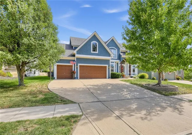 Photo 1 of Single family home for sale at 5023 Haskins St, Shawnee, KS 66216 | MLS# 2647486 | Listing updated on 2026-10-16