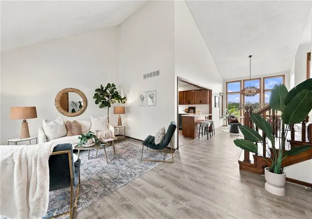 Photo 3 of Sale Pending at 12604 Fountain Lake Dr, Grandview, MO 64030 | MLS# 2647497 | Listing updated on 2026-10-20