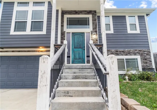 Photo 3 of Single family home for sale at 1907 N 162nd Terrace, Basehor, KS 66007 | MLS# 2647512 | Listing updated on 2026-10-17
