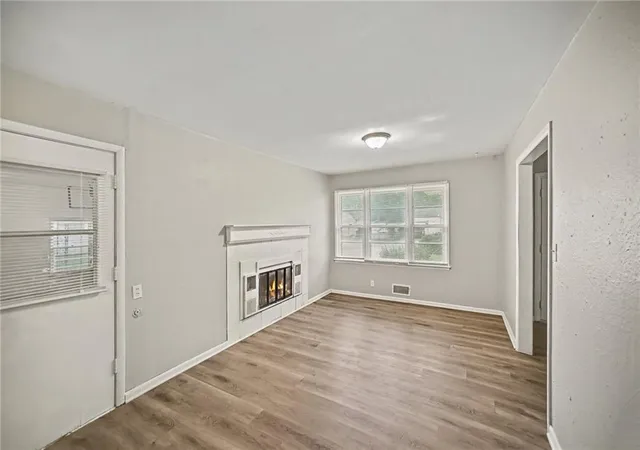 Photo 4 of Single family home for sale at 10710 N Grand Ave, Kansas City, MO 64155 | MLS# 2647514 | Listing updated on 2026-10-22
