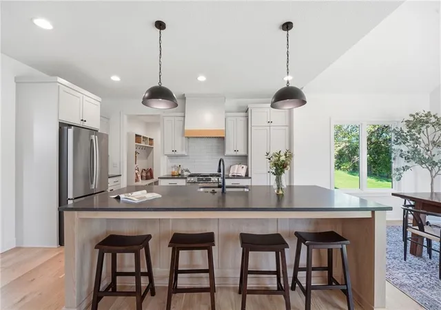 Photo 3 of Single family home for sale at 18330 W 195th Street, Spring Hill, KS 66083 | MLS# 2647515 | Listing updated on 2026-10-27