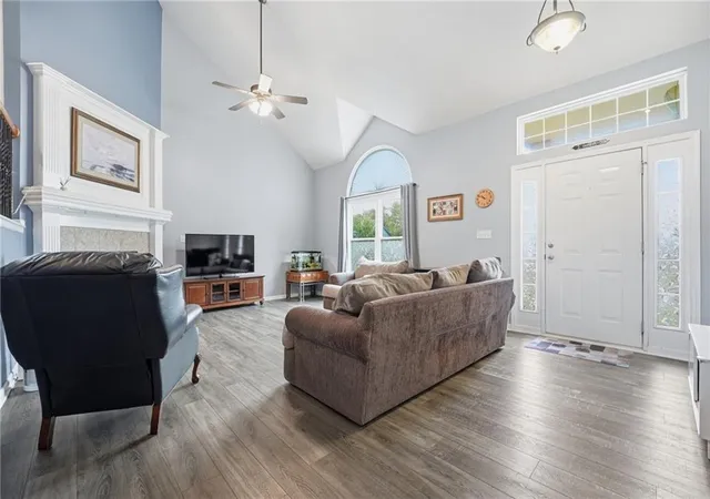 Photo 1 of Single family home for sale at 2252 SW Morris Dr, Lees Summit, MO 64082 | MLS# 2647516 | Listing updated on 2026-10-22