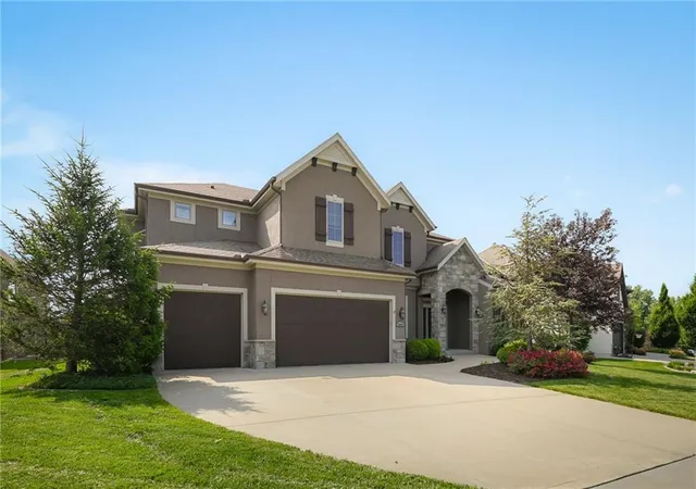 Photo 3 of Single family home for sale at 15601 Windsor St, Overland Park, KS 66224 | MLS# 2647519 | Listing updated on 2026-10-23