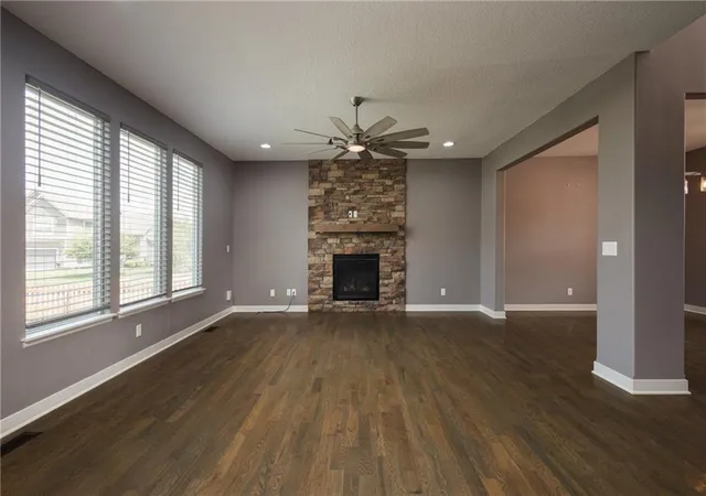 Photo 3 of Single family home for sale at 1802 Verbena Ave, Greenwood, MO 64034 | MLS# 2647520 | Listing updated on 2026-10-17