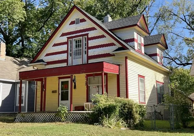 Photo 1 of Multi family home for sale at 1412 Sw Fillmore St, Topeka, KS 66604 | MLS# 2647529 | Listing updated on 2026-10-19