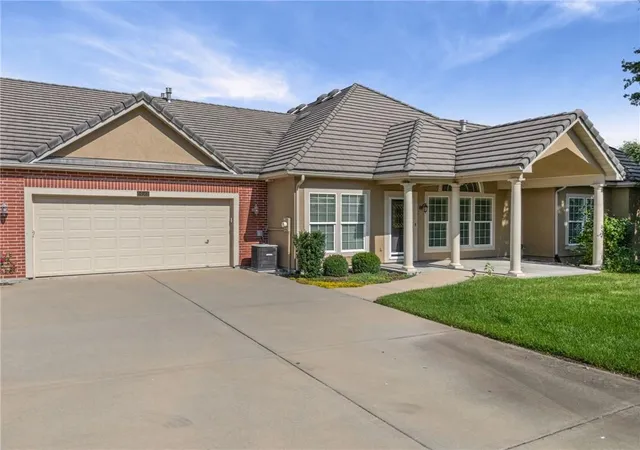Photo 2 of Single family home for sale at 14561 Birch St #22, Overland Park, KS 66224 | MLS# 2647535 | Listing updated on 2026-10-18
