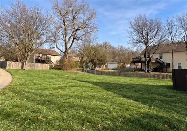 Photo 1 of Single family home for sale at 1001 Peggy Dr, Greenwood, MO 64034 | MLS# 2647536 | Listing updated on 2026-10-23