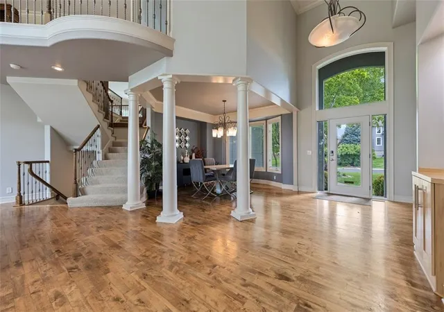 Photo 3 of Single family home for sale at 9920 Skyview Ln, Lenexa, KS 66220 | MLS# 2647550 | Listing updated on 2026-10-17