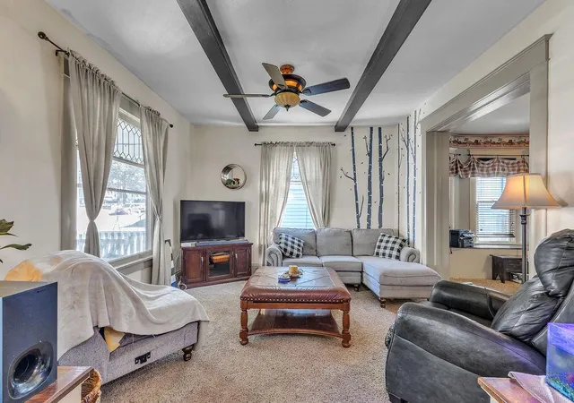 Photo 3 of Single family home for sale at 2718 Renick St, Saint Joseph, MO 64507 | MLS# 2647551 | Listing updated on 2026-10-22