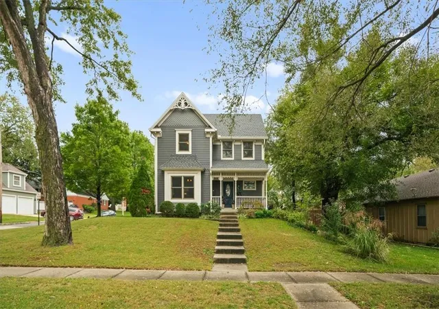 Photo 1 of Sale Pending at 409 E Shawnee St, Paola, KS 66071 | MLS# 2647558 | Listing updated on 2026-10-22