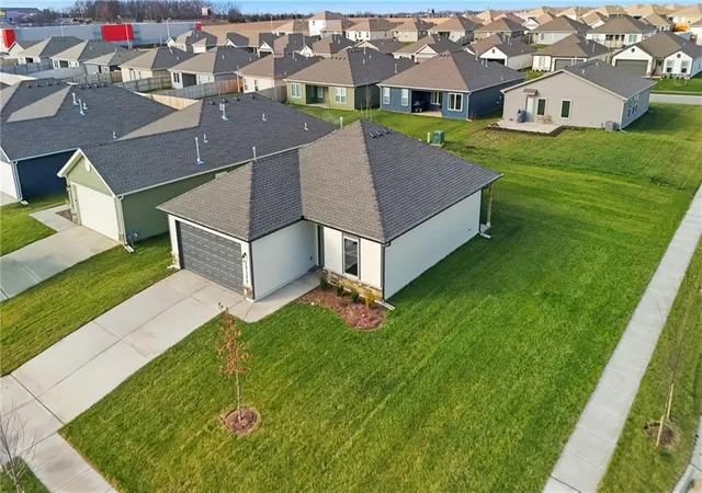 Photo 2 of Single family home for sale at 20373 W 195th Street, Spring Hill, KS 66083 | MLS# 2647561 | Listing updated on 2026-10-19