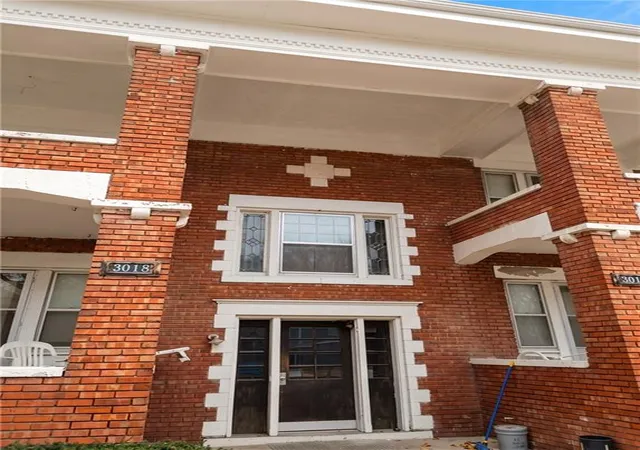 Photo 4 of House for sale at 3016 Olive St, Kansas City, MO 64109 | MLS# 2647567 | Listing updated on 2026-10-22