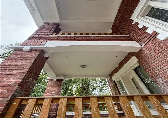 Photo 3 of House for sale at 3016 Olive St, Kansas City, MO 64109 | MLS# 2647567 | Listing updated on 2026-10-22