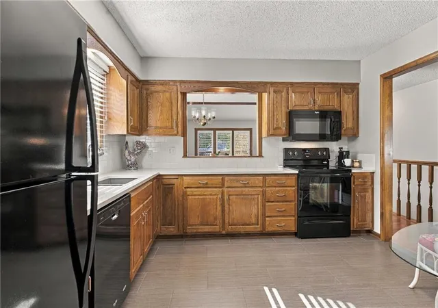 Photo 3 of House for sale at 12204 Monrovia St, Overland Park, KS 66213 | MLS# 2647568 | Listing updated on 2026-10-22