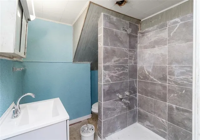 Photo 4 of Sale Pending at 1720 Savannah Ave, Saint Joseph, MO 64505 | MLS# 2647569 | Listing updated on 2026-10-19