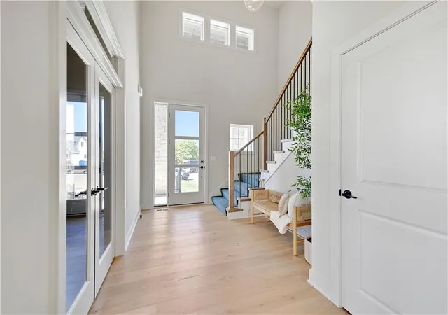 Photo 2 of Sale Pending at 22097 W 99th Terrace, Lenexa, KS 66220 | MLS# 2647575 | Listing updated on 2026-10-20