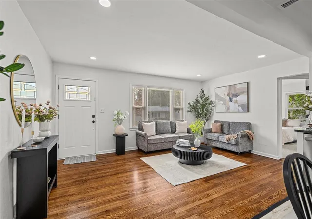 Photo 3 of Single family home for sale at 2404 NE 60th Street, Kansas City, MO 64118 | MLS# 2647578 | Listing updated on 2026-10-18