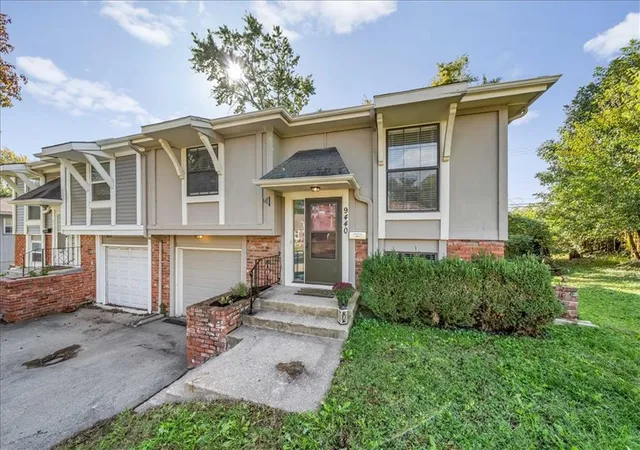 Photo 2 of Multi family home for sale at 9440 Goddard St, Overland Park, KS 66214 | MLS# 2647579 | Listing updated on 2026-10-29