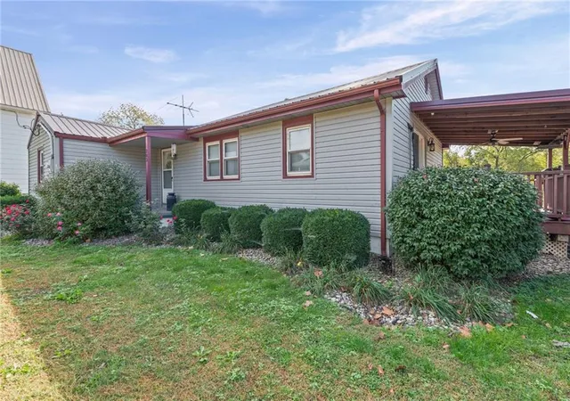 Photo 2 of Single family home for sale at 203 Frank St, Edgerton, MO 64444 | MLS# 2647630 | Listing updated on 2026-10-25